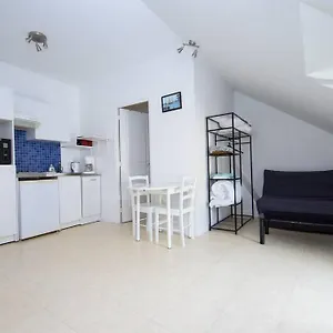  Appartement Studio Au Coeur De Sur Le Port De La Houle